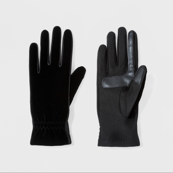 isotoner Accessories - NWT Isotoner Smartouch Gloves